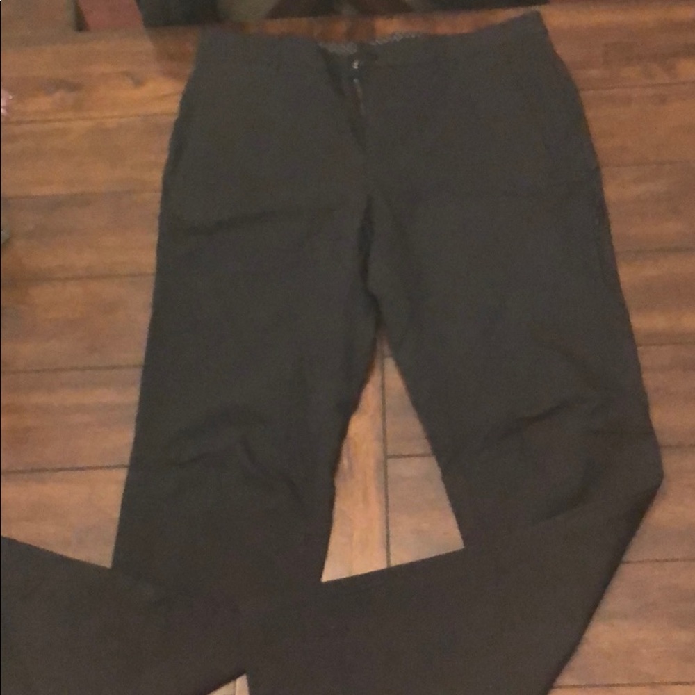 Men’s Lululemon black golf pants